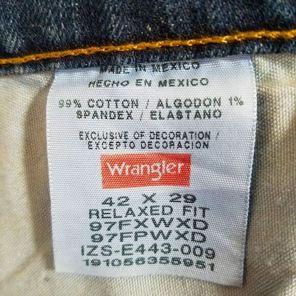 Wrangler Men’s Relaxed Fit Straight Leg Blue Denim Jeans Size 42x29 - Picture 4 of 4